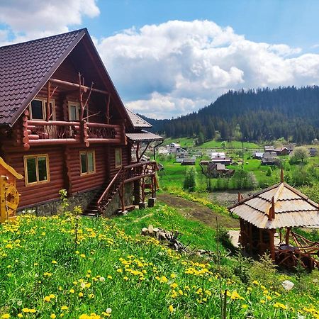 Дерев'Яний Котедж "Казка" Yaremche Exterior photo