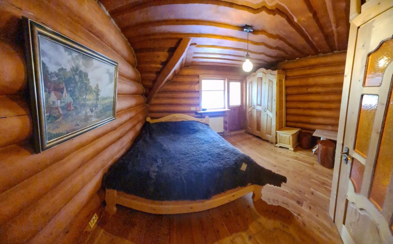 Дерев'Яний Котедж "Казка" Yaremche Exterior photo